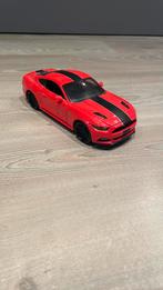 Model auto ford mustang 2015, Hobby en Vrije tijd, Modelauto's | 1:24, Ophalen of Verzenden, Zo goed als nieuw, Auto, Maisto