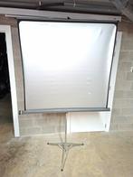 Projectiescherm 135cm breed, Ophalen