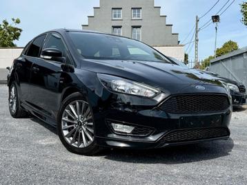 Ford Focus ST-LINE Benzine  beschikbaar voor biedingen