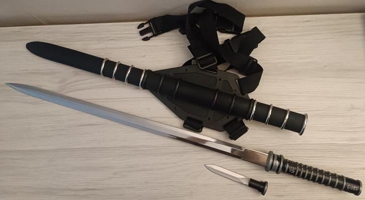 filmzwaard blade, Verzamelen, Film en Tv, Nieuw, Film, Beeldje, Replica of Model, Ophalen