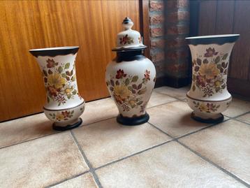 Prachtig kaststel flora gouda beschikbaar voor biedingen