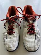 badminton schoenen maat 40 YONEX, Sport en Fitness, Badminton, Schoenen, Gebruikt, Ophalen