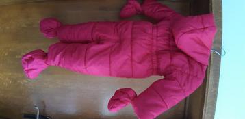 Skipak meisjes maat 86 beschikbaar voor biedingen