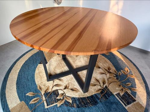 Ronde eiken look (grenen) eettafel Ø120 cm  modern&stijlvol, Huis en Inrichting, Tafels | Eettafels, Zo goed als nieuw, 100 tot 150 cm