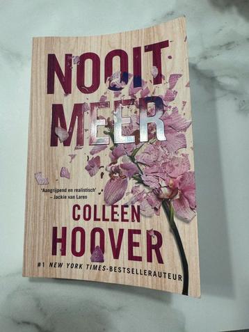 Colleen Hoover - Nooit meer disponible aux enchères