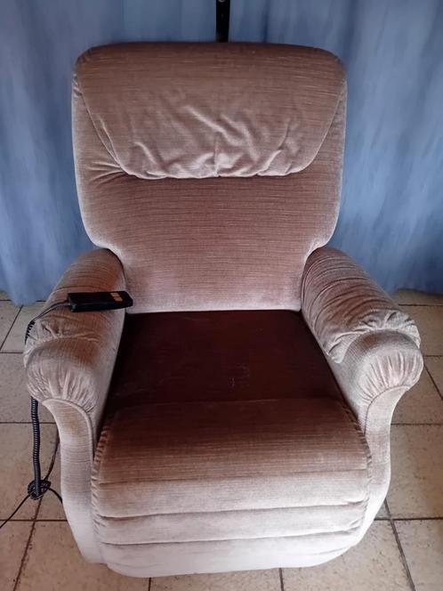 Elektrische ribfluwelen relax zetel, Huis en Inrichting, Fauteuils, Gebruikt, Ophalen