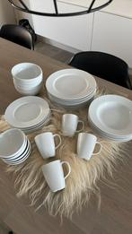 38 delig servies, Huis en Inrichting, Ophalen, Zo goed als nieuw, Bord(en)