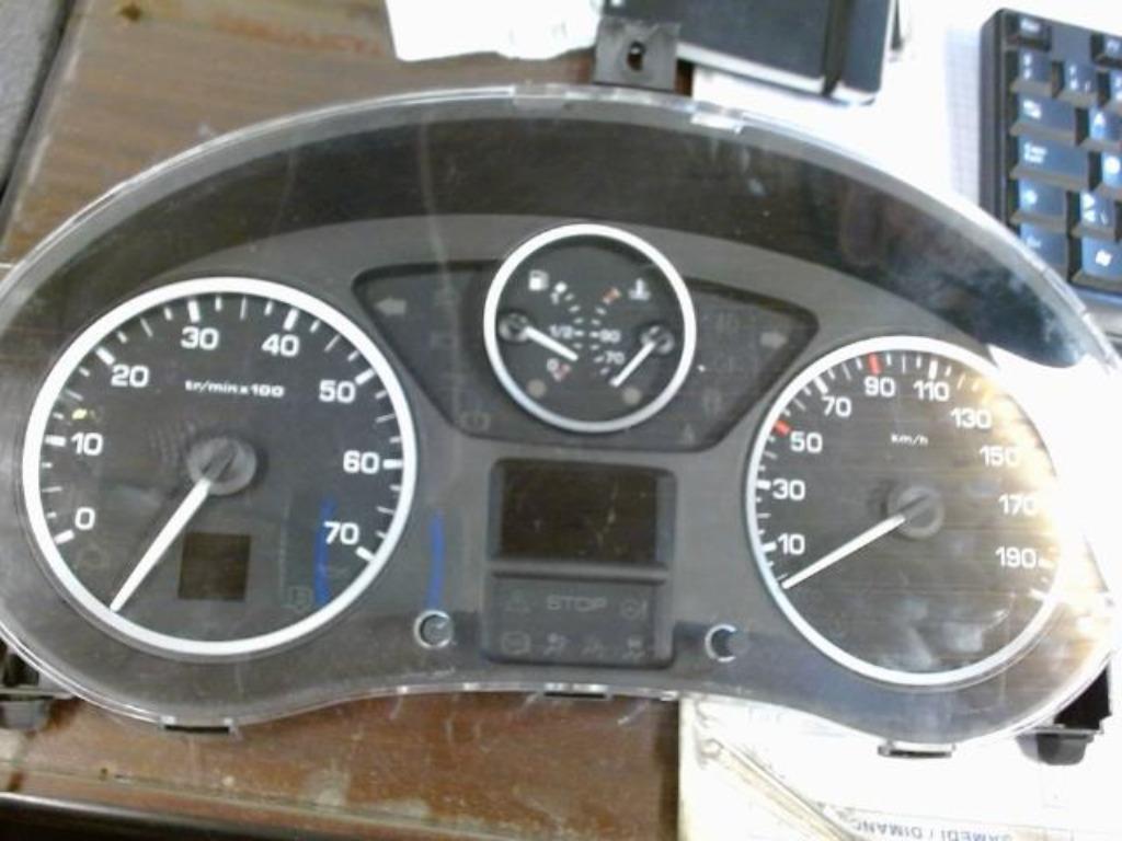 Compteur Peugeot Partner 1.6HDi 68kw 5550013101 (392), Enlèvement, Utilisé, Peugeot