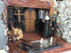 Diorama van THE NUN dat ik gemaakt heb. 44 cm breed 58 cm la, Ophalen of Verzenden, Nieuw, Film, Beeldje, Replica of Model