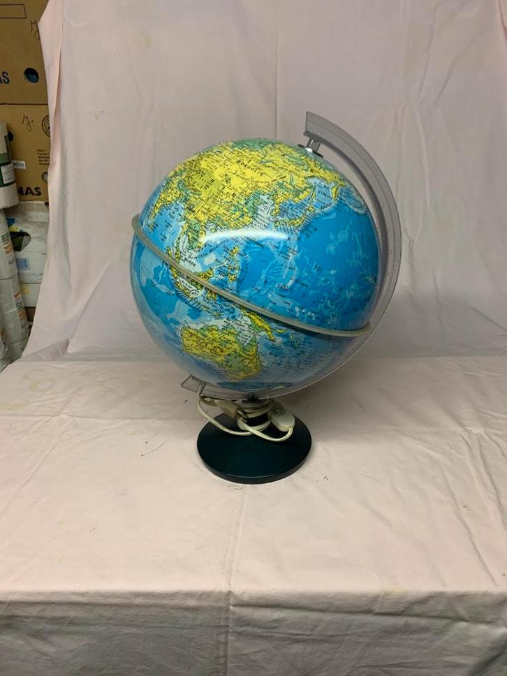 Wereldbol met verlichting, Huis en Inrichting, Woonaccessoires | Wereldbollen, Ophalen of Verzenden