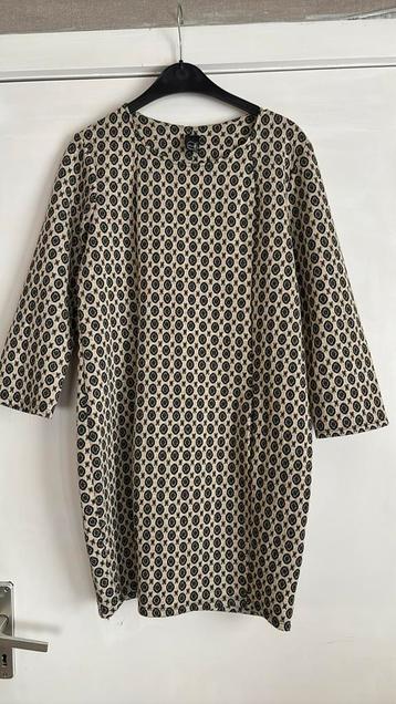 Miss miss beige zwart goud large, Kleding | Dames, Jurken, Ophalen of Verzenden, Zo goed als nieuw, Zwart
