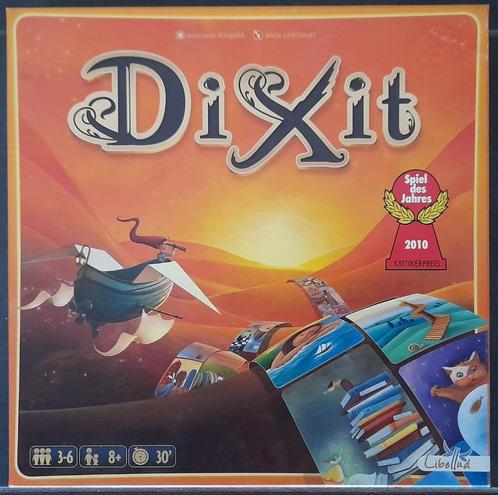 DIXIT !!, Hobby en Vrije tijd, Gezelschapsspellen | Bordspellen, Zo goed als nieuw, Een of twee spelers, Drie of vier spelers