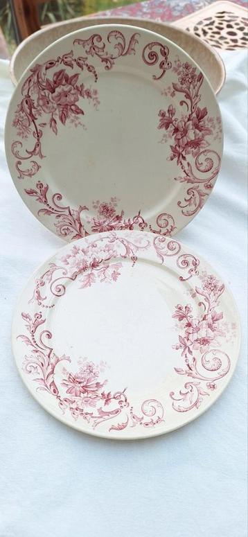Assiette Porcelaine E.Bourgeois Paris  beschikbaar voor biedingen