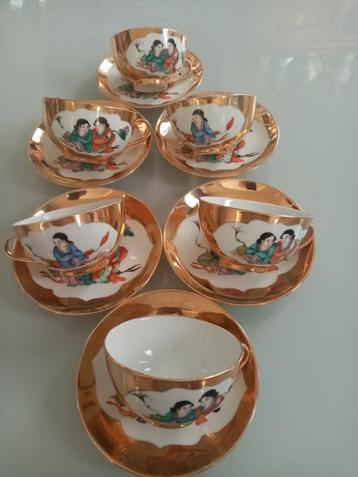  Six tasses thé à chinoise  porcelaine  He-He immortels 1950