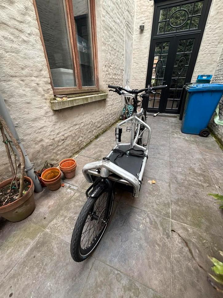 Bullit bakfiets/cargobike, Vélos & Vélomoteurs, Vélos | Vélos avec bac, Comme neuf, Enlèvement