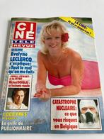 Ciné Revue nr 37 1991 : Douglas, Boudewijn, Frank Capra, Boeken, Gelezen, Ophalen of Verzenden, Muziek, Film of Tv