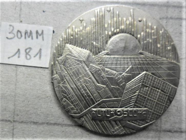 Superbe jeton futuroscope 30mm le parc européen de l'image, Timbres & Monnaies, Pièces & Médailles, Autres matériaux, Enlèvement ou Envoi