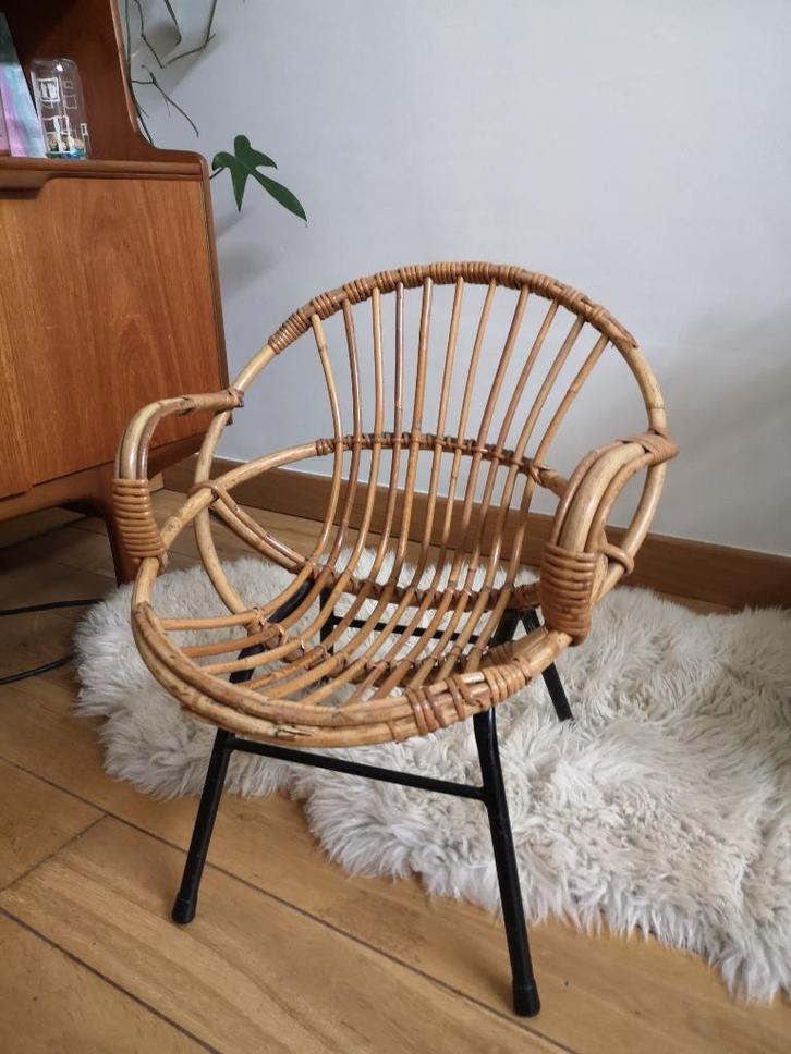 Vintage rotan kinder stoeltje, jaren 60, Rohe Noordwolde, Antiquités & Art, Antiquités | Meubles | Chaises & Canapés, Enlèvement