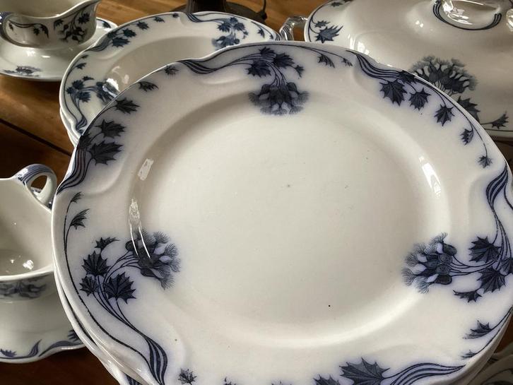 Eetservies  Boch villeroy  model. Milla jugendstil, Antiek en Kunst, Antiek | Servies compleet, Ophalen