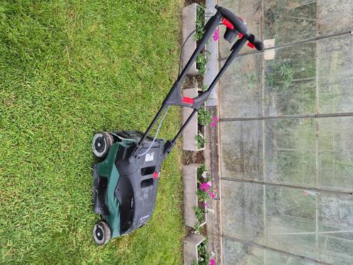 Tondeuse électrique Bosch, Tuin en Terras, Grasmaaiers, Zo goed als nieuw, Elektrische grasmaaier, 40 t/m 49 cm, Cirkelmaaier