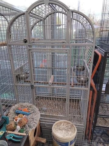 Cage Volière Montana beschikbaar voor biedingen