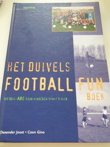 Het duivels football fun boek

Joost Desender, Gino Caen

 beschikbaar voor biedingen