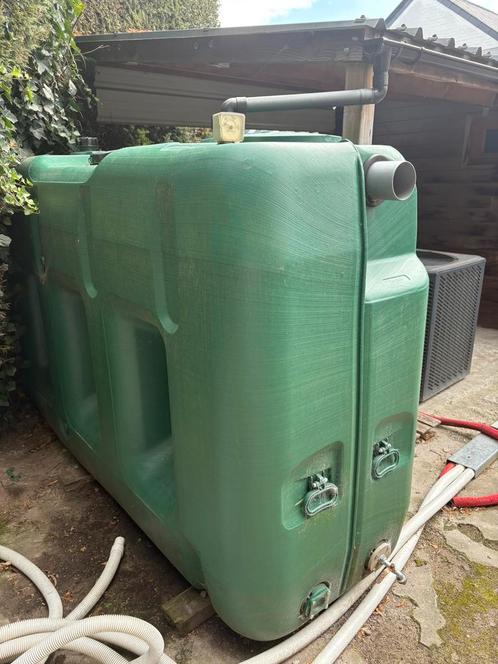Regenwatertank 3000 liter, Tuin en Terras, Regentonnen, Zo goed als nieuw, Met kraantje, Ophalen