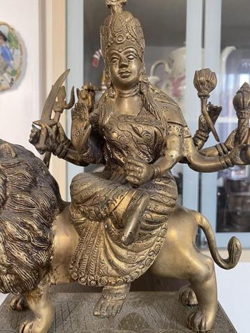 ancienne édition lourde de la déesse Durga - Bronze - Inde