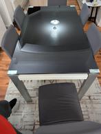 Table à manger en verre noir (pas de chaises!)