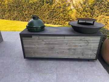 Tiger Fire Black Kitchen Big Green Egg + accessoires, Charbon, Enlèvement, Utilisé, Autoportant