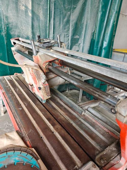 Zware diamantzaagmachine brugzaag, Doe-het-zelf en Bouw, Gereedschap | Zaagmachines, Gebruikt, Ophalen