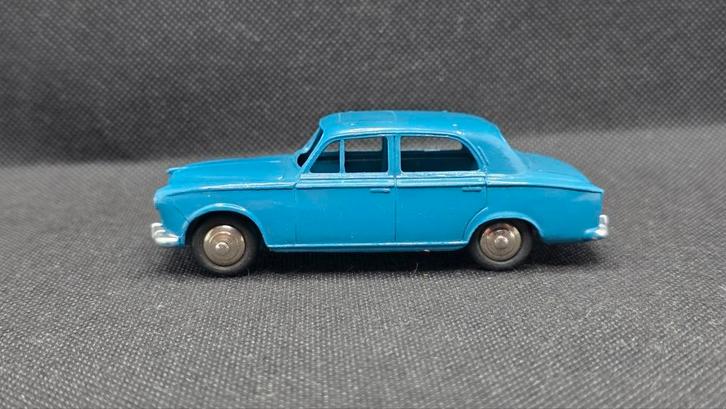 Dinky toys Frankrijk Peugeot 403 Ref 24B, Hobby en Vrije tijd, Modelauto's | 1:43, Zo goed als nieuw, Dinky Toys, Ophalen of Verzenden