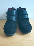 Chaussures à scratch en daim pour pied qui gonfle taille 38, Vêtements | Femmes, Enlèvement ou Envoi