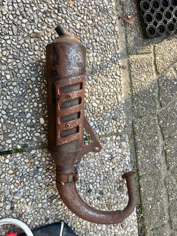 Giannelli racing beschikbaar voor biedingen