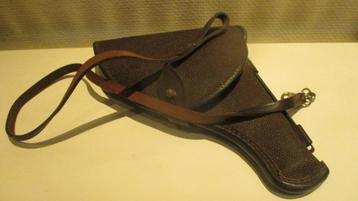 Russisch hoesje voor Nagant M1895 revolver beschikbaar voor biedingen