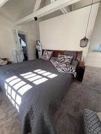 Strak modern teak houten bed 200x220cm, Huis en Inrichting, Slaapkamer | Bedden, Ophalen, Bruin, Tweepersoons, Zo goed als nieuw