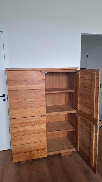Teak meubel - barkast/buffetkast beschikbaar voor biedingen