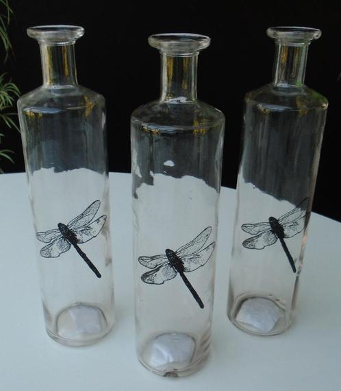 FLES GLAS MET LIBELLE GEEL en TRANSPARANT 2 stuks 29 x 7 cm, Huis en Inrichting, Woonaccessoires | Vazen, Nieuw, Geel, Minder dan 50 cm