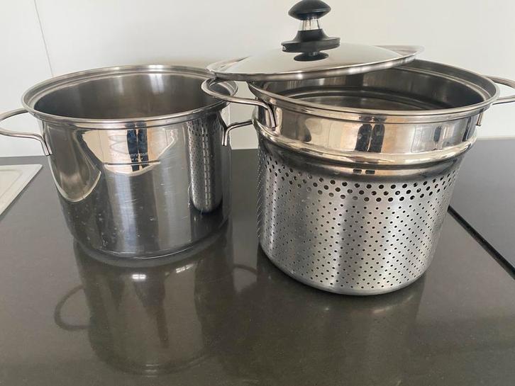 Lagostina Pastaiola casseroles pâtes, Maison & Meubles, Cuisine | Casseroles & Poêles, Utilisé, Inox, Enlèvement ou Envoi