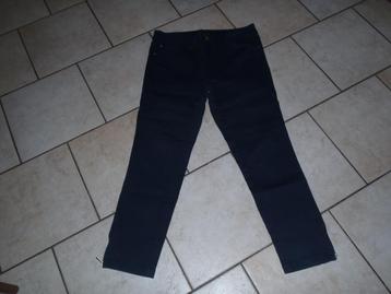 pantalon bleu marine taille 42 beschikbaar voor biedingen