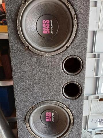 subwoofers Alpine type Bass 2545 beschikbaar voor biedingen