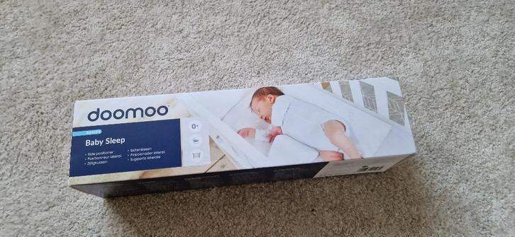 Doomoo Basics - Baby Sleep - Positionneur lateral, Enfants & Bébés, Chambre d'enfant | Linge de lit, Neuf, Autres types, Blanc