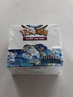 Pokemon Sword and Shield Silver tempest booster box seeled, Nieuw, Ophalen of Verzenden, Booster