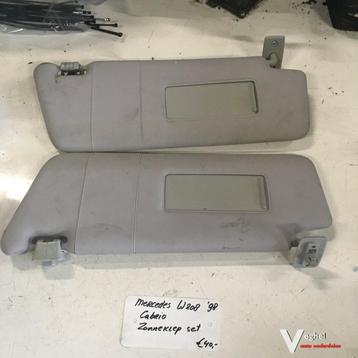 Mercedes W208 1998 Zonnekleppen set  beschikbaar voor biedingen