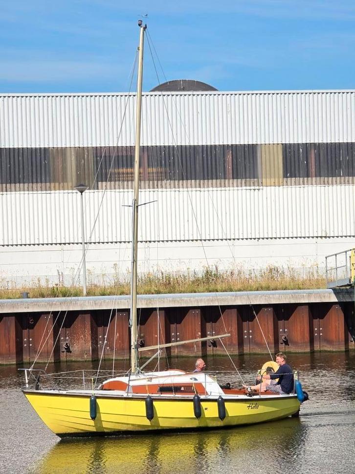 Waarschip 725 kajuitzeiljachtje zeer compleet, Watersport en Boten, Kajuitzeilboten en Zeiljachten, Gebruikt, Tourjacht of Cruiser