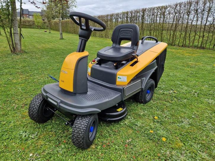 ACCU aangedreven STIGA SWIFT 372E zitmaaier, Tuin en Terras, Zitmaaiers, Nieuw, Minder dan 90 cm, Elektrische starter, Opvangbak