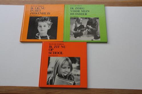 3 voorlichting boekjes uit de jaren 70 : ik en de wereld, Boeken, Kinderboeken | Jeugd | onder 10 jaar, Gelezen, Non-fictie, Ophalen of Verzenden