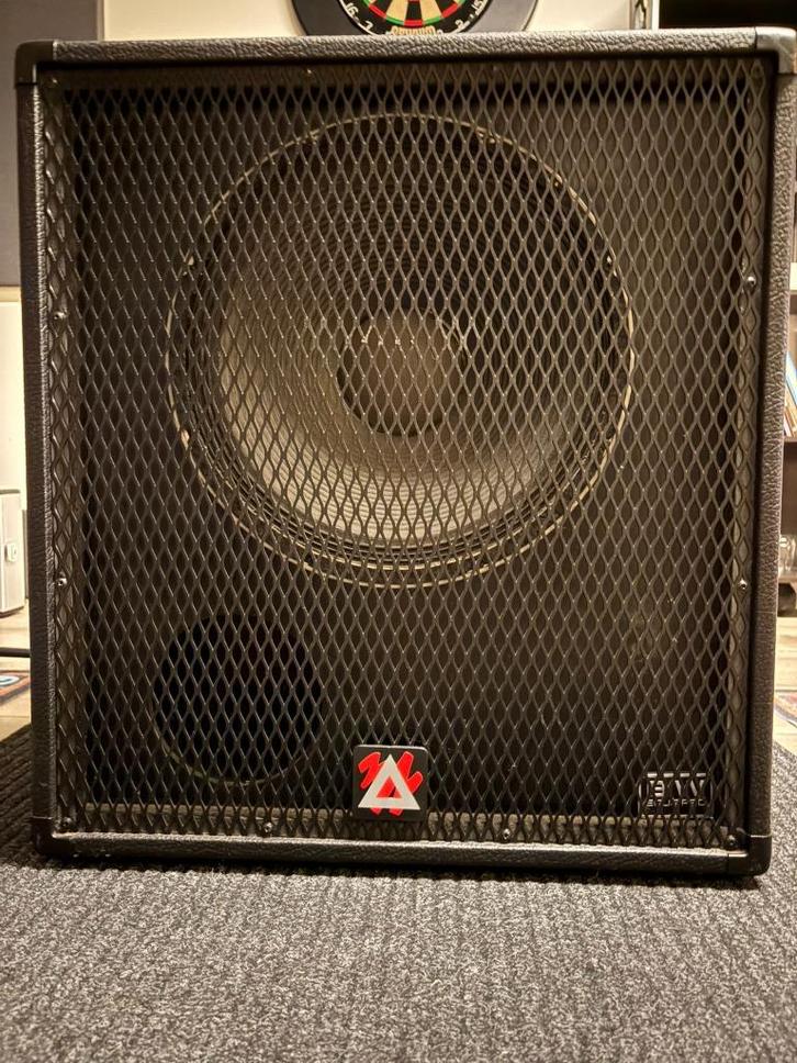 Peavey 115BX BW basgitaaar cabinet, Muziek en Instrumenten, Versterkers | Bas en Gitaar, Gebruikt, Basgitaar, 100 watt of meer