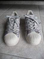 Adidas superstar sneakers maat 40, Kleding | Dames, Schoenen, Adidas, Ophalen of Verzenden, Sneakers, Grijs