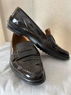 Tod's Gommino 36.5 zwarte loafers van lakleer, Kleding | Dames, Ophalen of Verzenden, Zwart